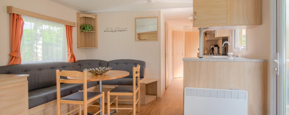 huurcaravan woonkamer