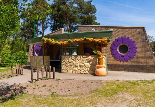 Sanitairgebouw heldense bossen