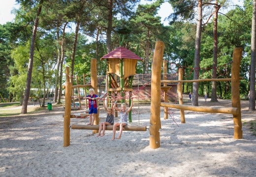 Speeltuin in Helden