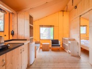Safaritent binnenkant heldense bossen