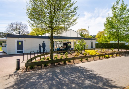 Toiletgebouw de heldense bossen